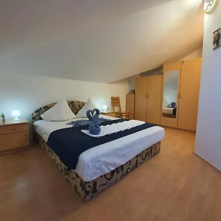 D Free Parking & Wifi, Walking Distance To Centrum Zadar