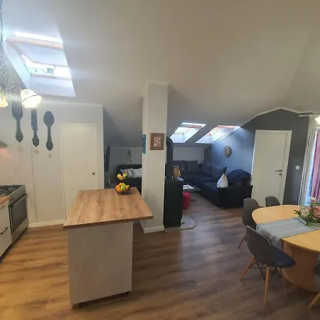 D Free Parking & Wifi, Walking Distance To Centrum * Zadar
