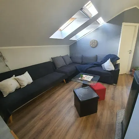 Apartment D Free Parking & Wifi, Walking Distance To Centrum Zadar